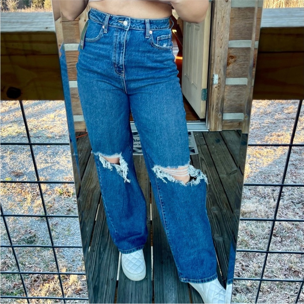 Women’s Wide Leg Jeans